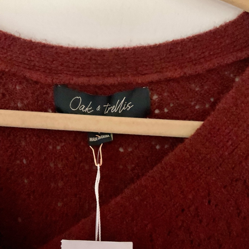 Chic & Belle Women's Burgundy Cardigan - Picture 2 of 5